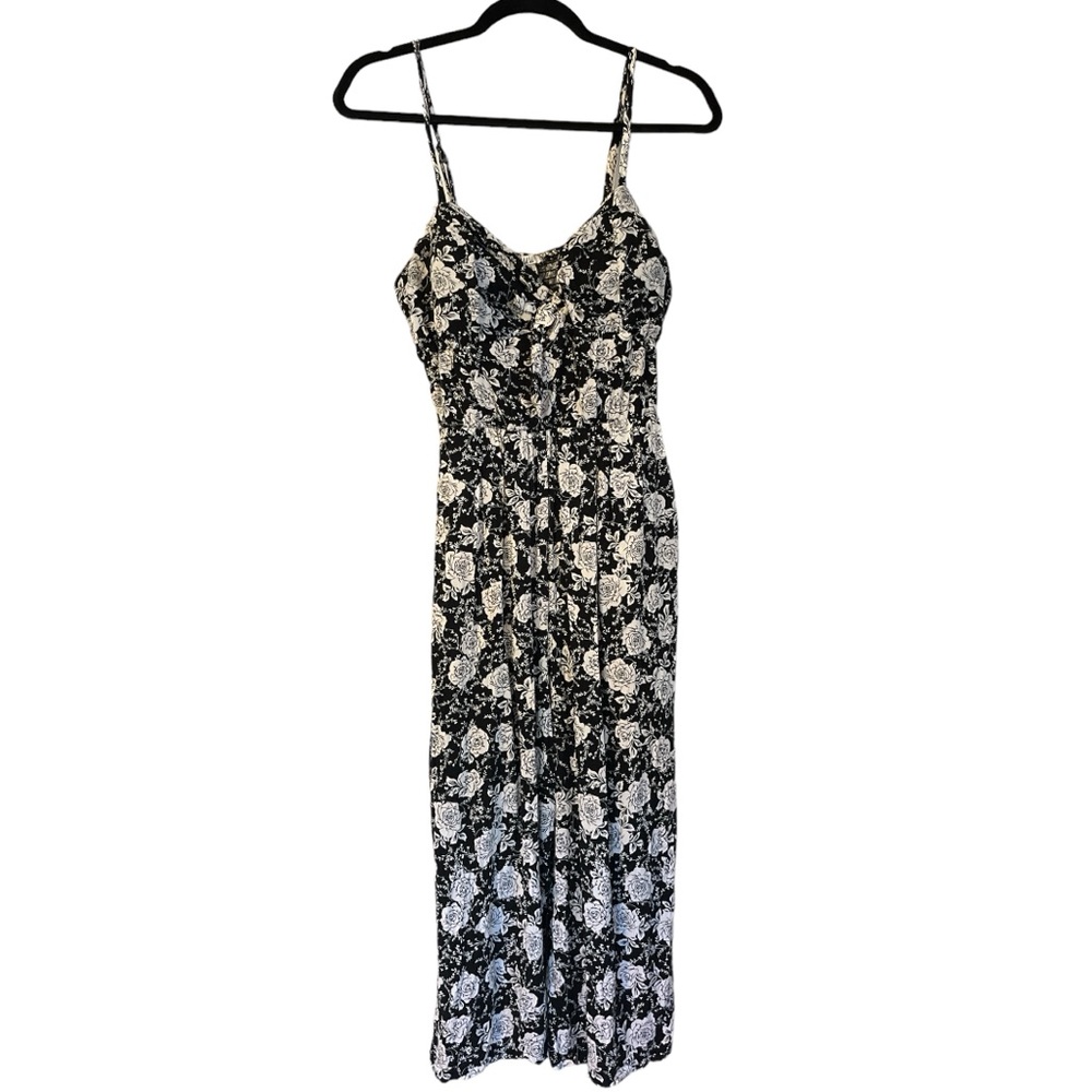 Black and white floral cropped pant romper